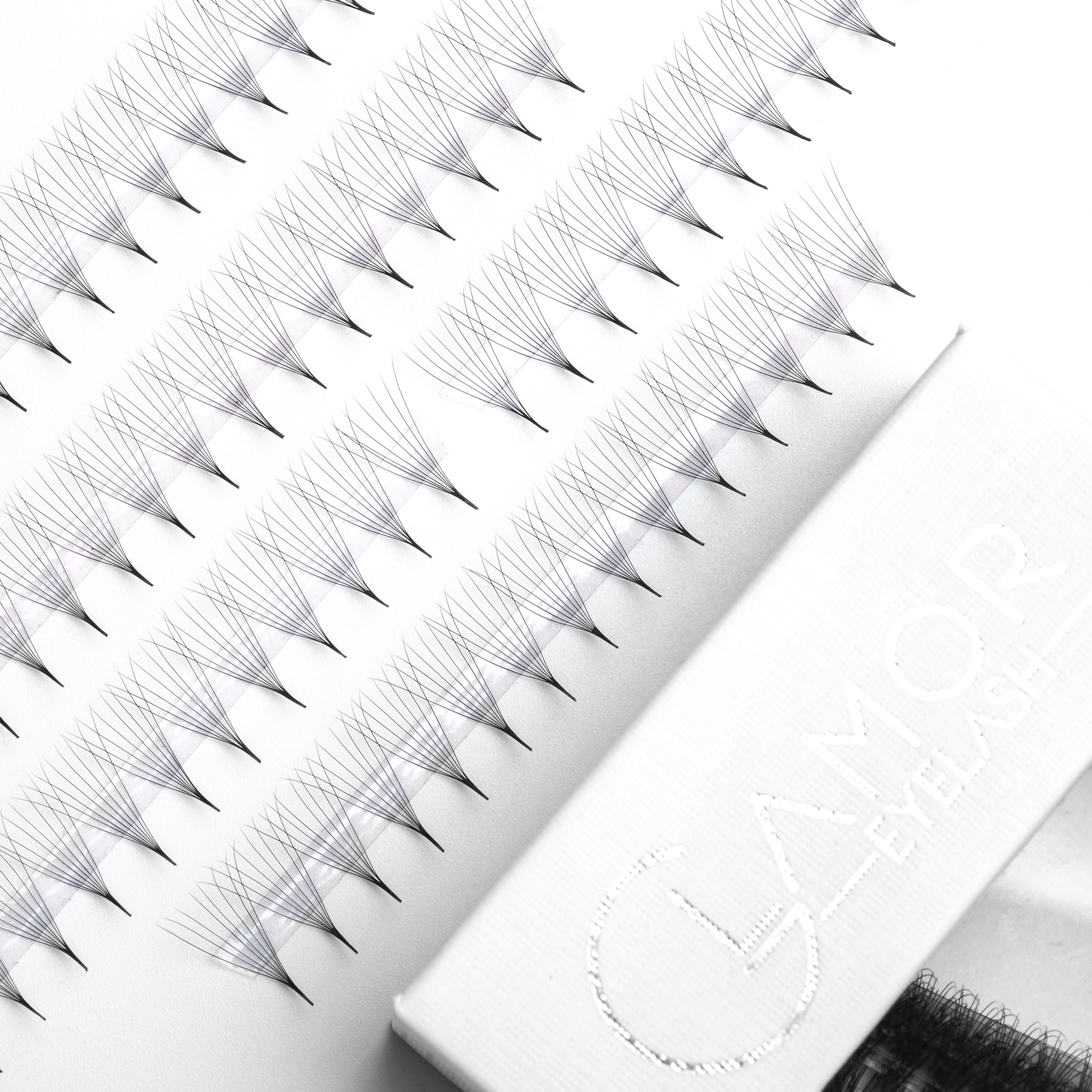6D 0.07, 7D 0.05, 8D 0.05 Ultra-speed Promade fans GLAMOREYELASH 500 FANS Promade Natural Fans Eyelashes Extensions | Handmade Individual Lashes of Mink Lashes - GlamorEyelash