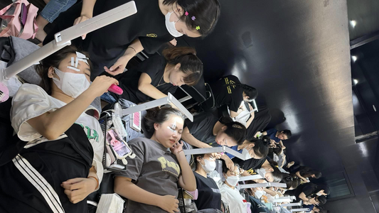 Simple tips to Avoid muscle strain for Lash artists
