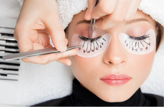 Check the condition of the real eyelashes