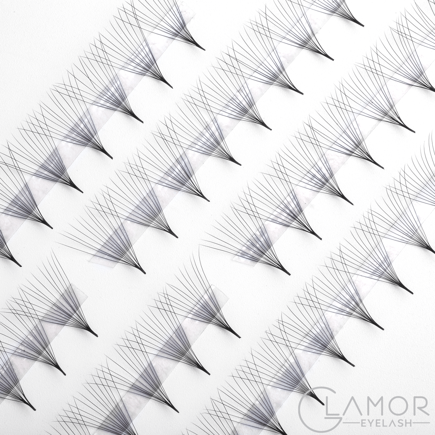 12D Ultra-speed Promade fans GLAMOREYELASH 500 FANS Promade Natural Fans Eyelashes Extensions | Handmade Individual Lashes 0.03mm of Mink Lashes - GlamorEyelash 