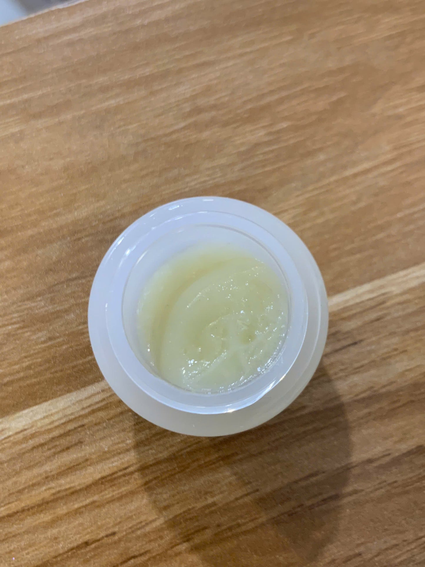 Golden Wax Eyelash Remover